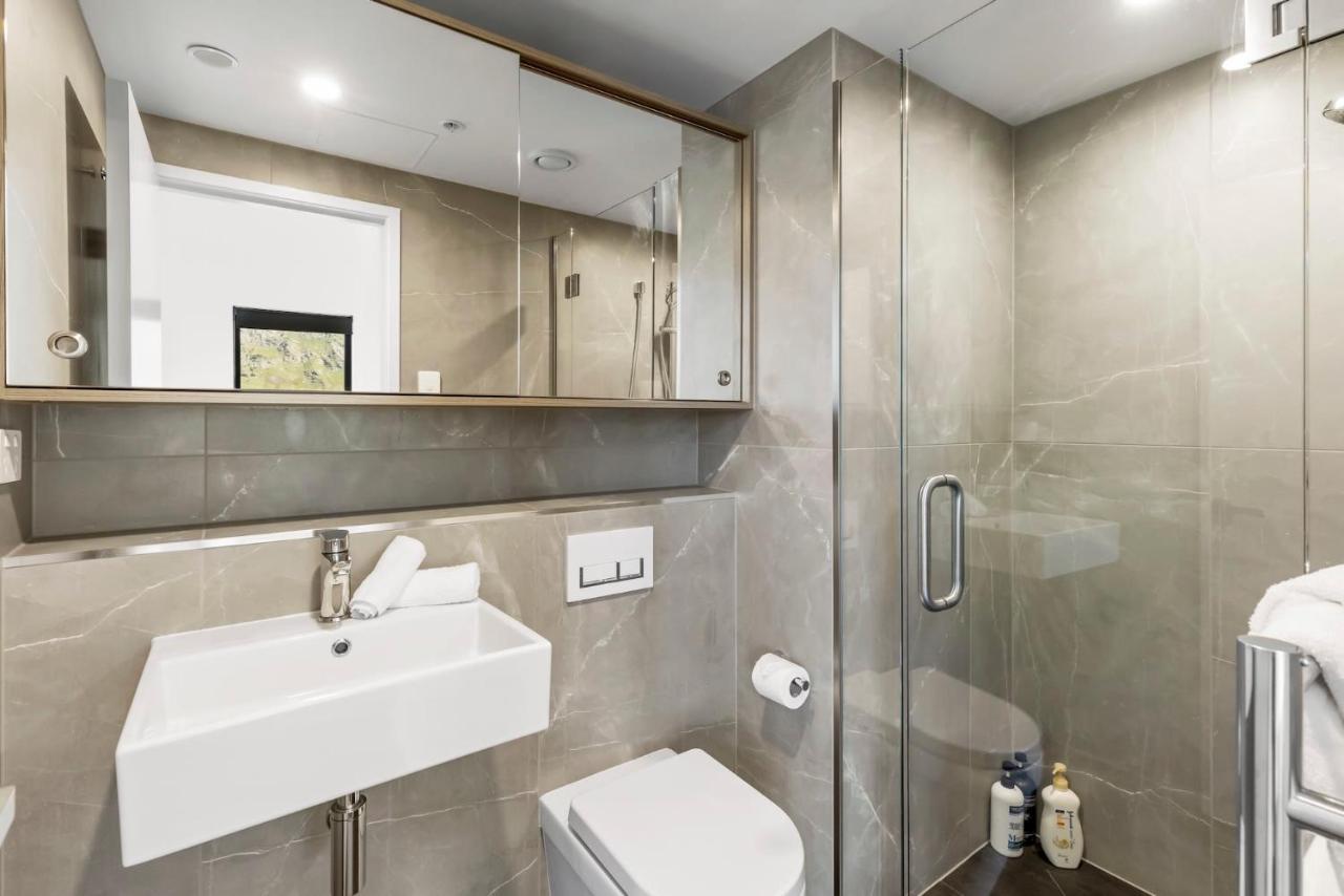 Riverview Penthouse - Apartment 19 Queenstown Buitenkant foto